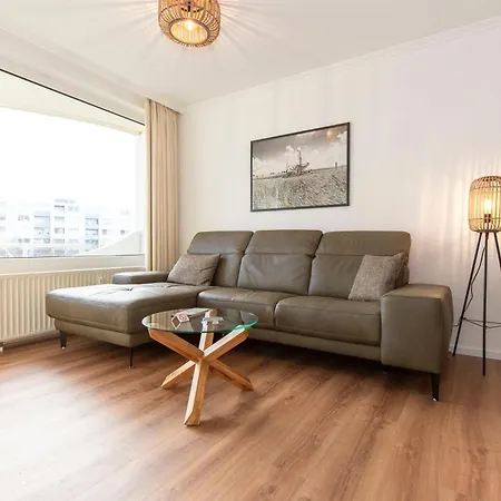 Lord Nelson 413 Apartment *