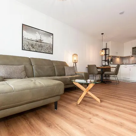 Lord Nelson 413 Apartment