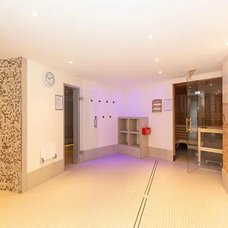 Lord Nelson 413 Apartament *